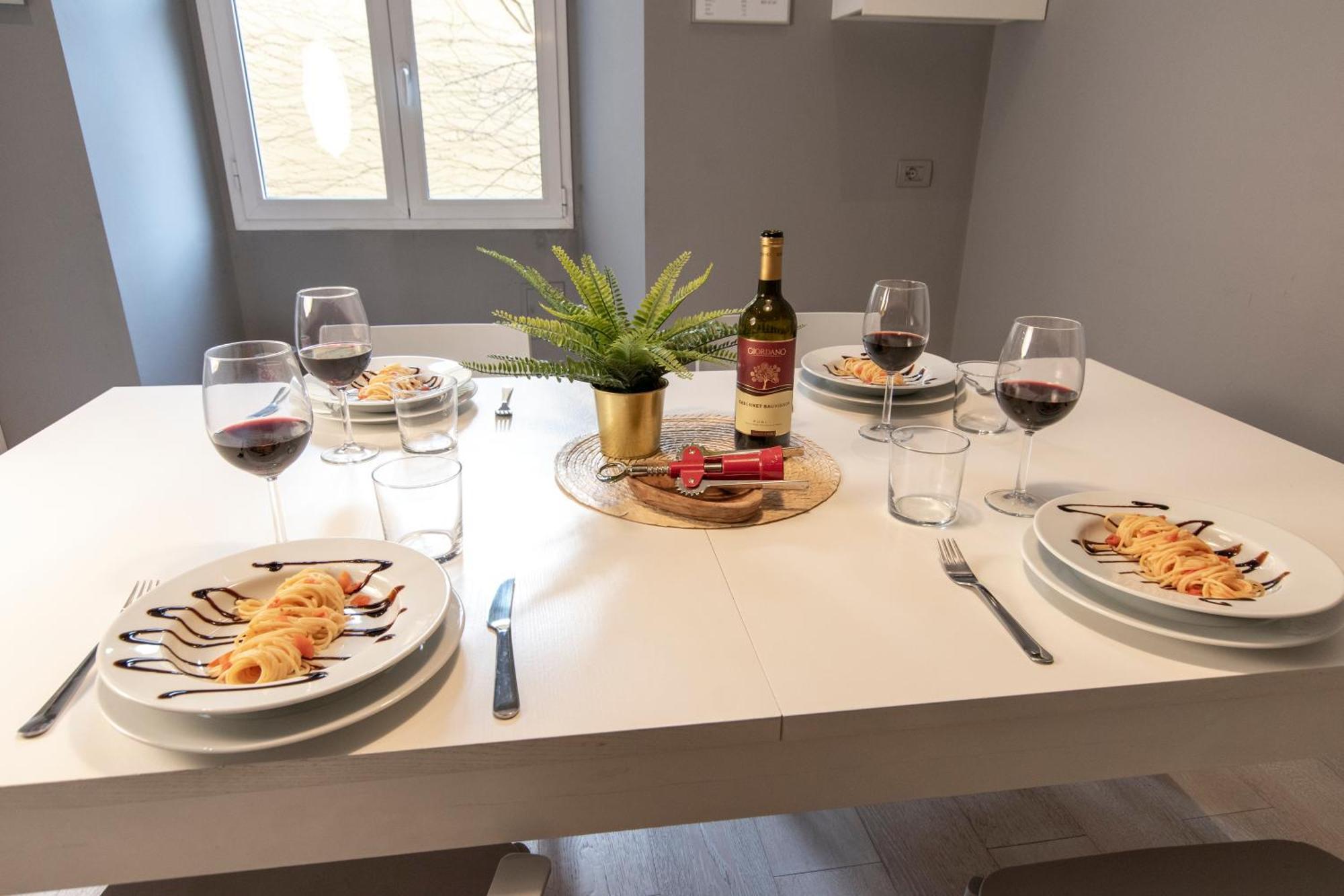 Luxury Apartment - Bramante 7 Milano Eksteriør billede