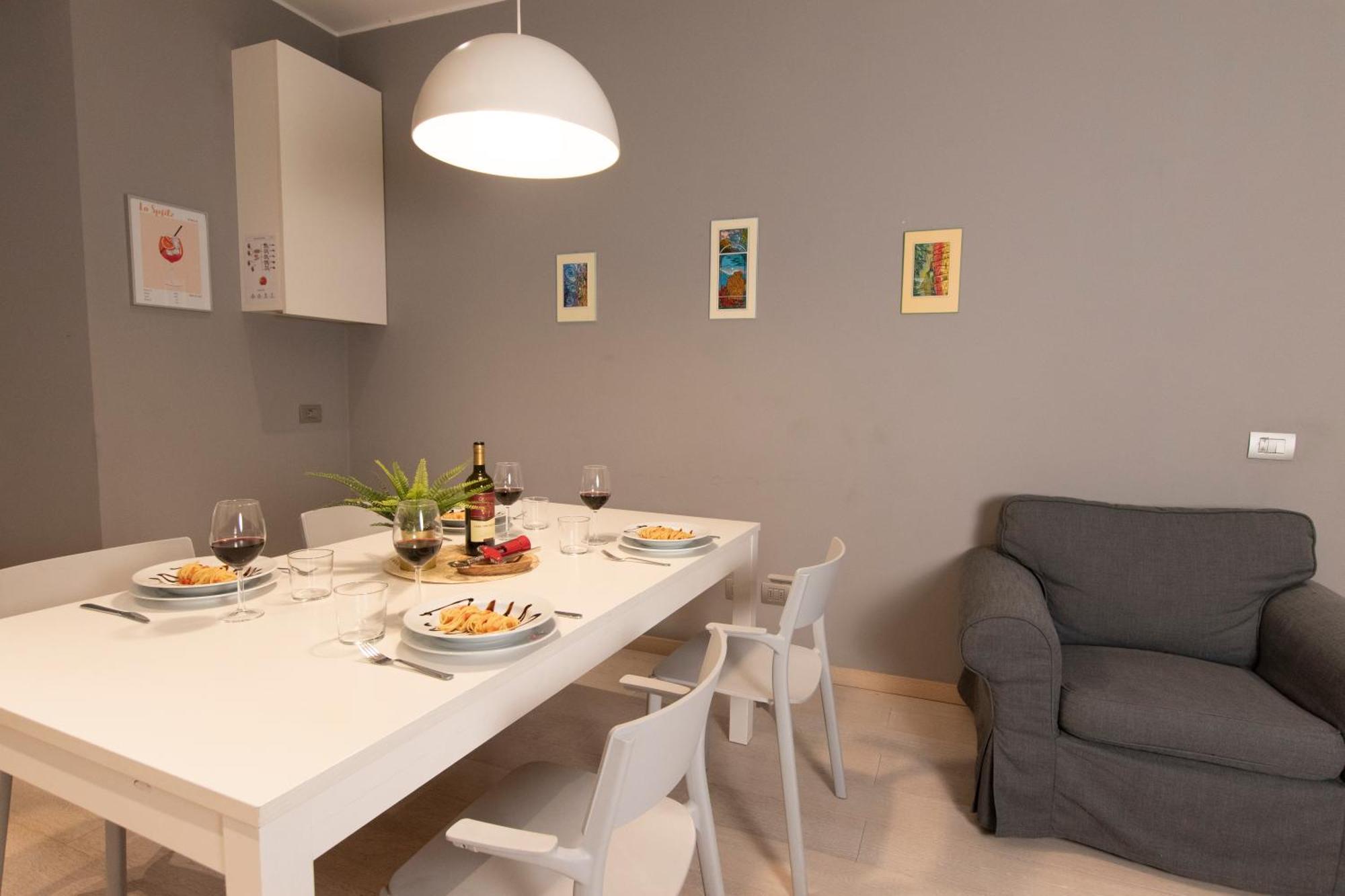 Luxury Apartment - Bramante 7 Milano Eksteriør billede