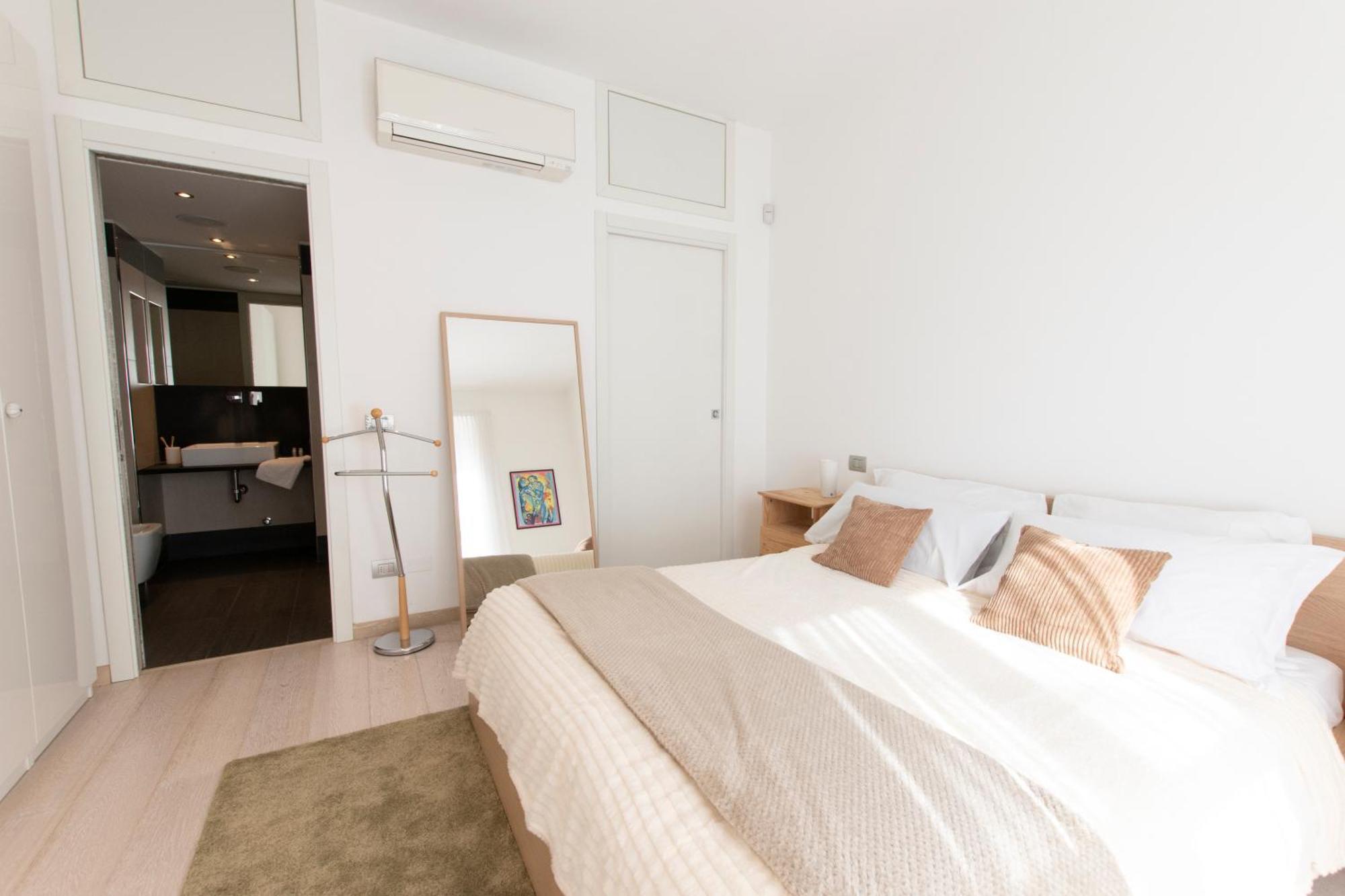 Luxury Apartment - Bramante 7 Milano Eksteriør billede